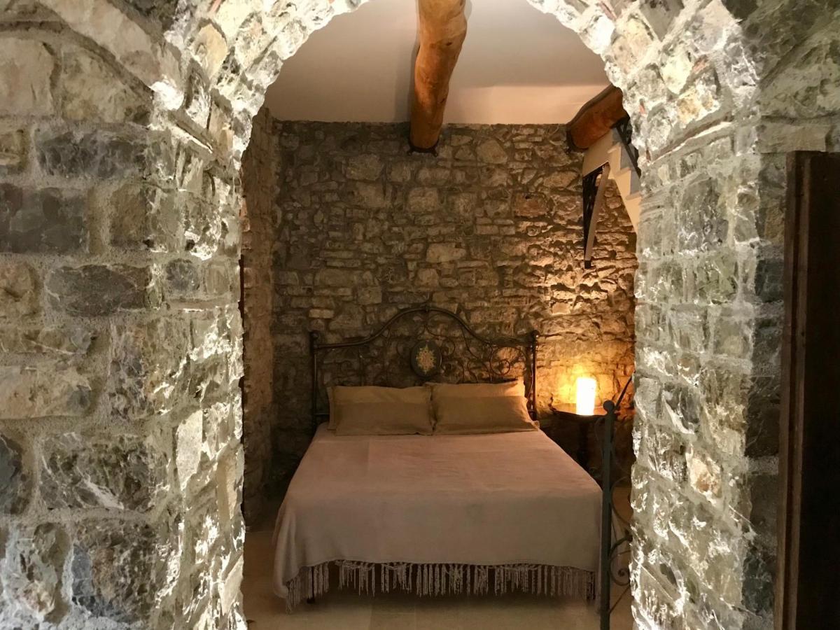Borgo Manca Suite Sasso di Castalda Zewnętrze zdjęcie
