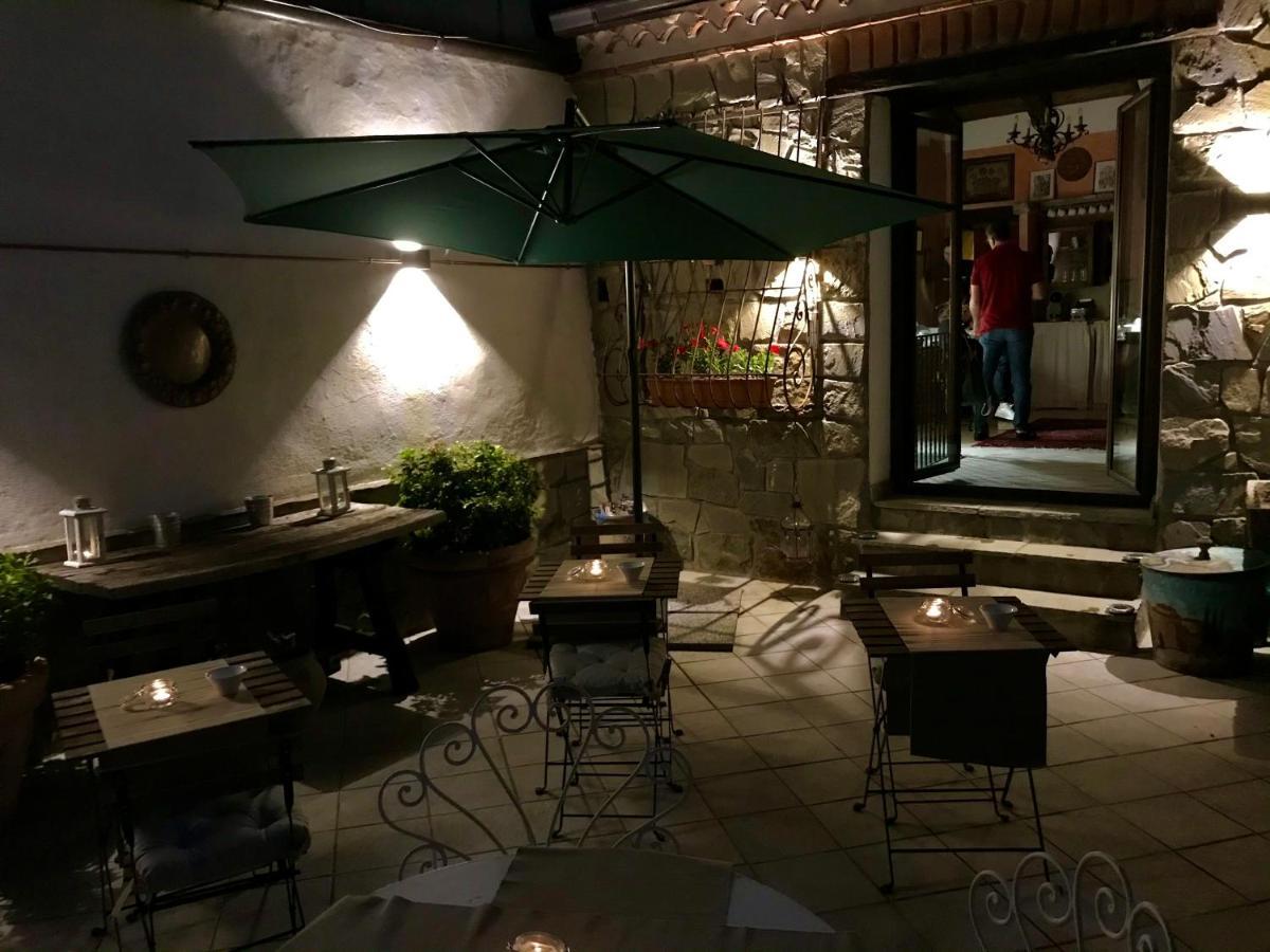 Borgo Manca Suite Sasso di Castalda Zewnętrze zdjęcie