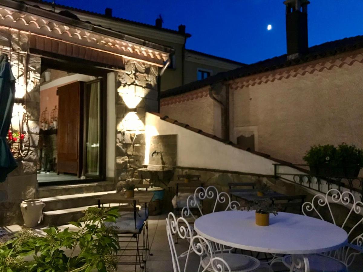 Borgo Manca Suite Sasso di Castalda Zewnętrze zdjęcie