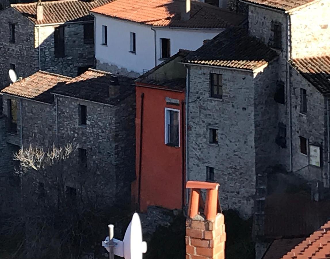 Borgo Manca Suite Sasso di Castalda Zewnętrze zdjęcie